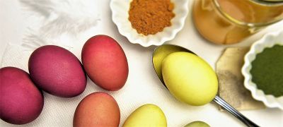 Comment Teindre Vos Œufs De Pâques Avec Des Colorants Naturels - Un Article  De Régalez Bébé