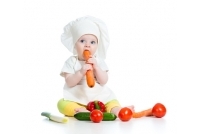 Quels légumes donner à bébé dès 4 mois ? Premières découvertes gustatives 
