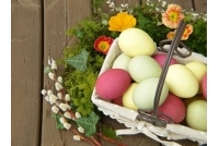 Comment teindre vos œufs de Pâques avec des colorants naturels